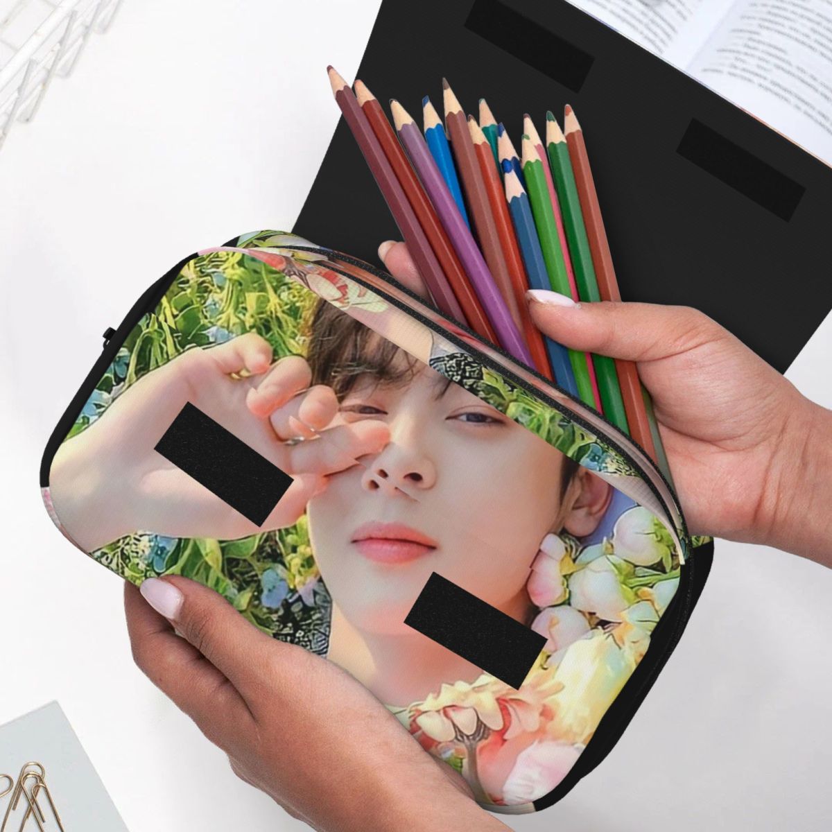 Astuccio Cha EunWoo Kpop Astro - Stationery And Office Supply Chain recensione e prezzo