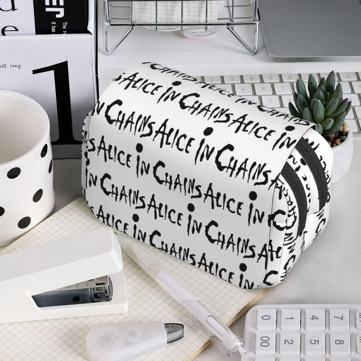 Astuccio Alice In Chains Roost - Stationery And Office Supply Chain recensione e prezzo